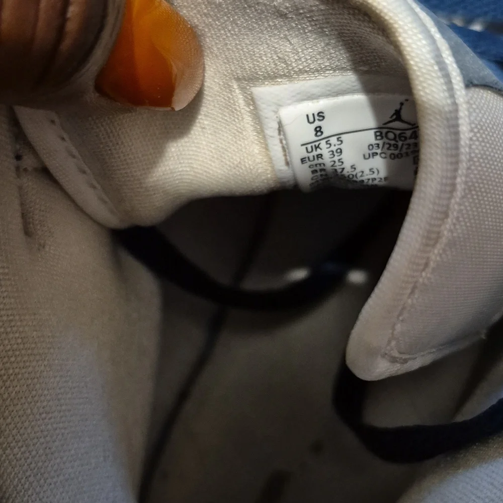 Jordan Women Navy and White High-Top Sneakers - Picture 5 of 6